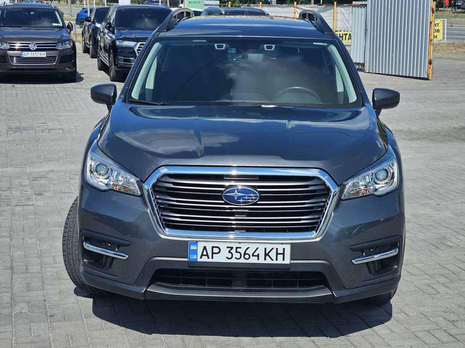 Субару Ascent Premium,18г.78000км.