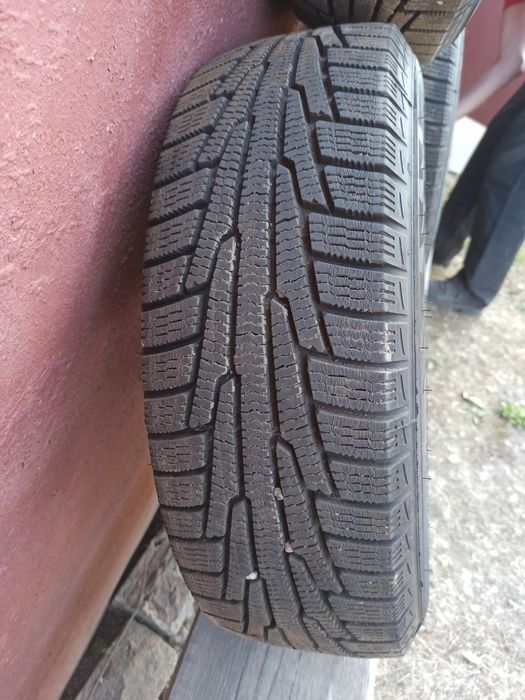 Продам резину на дисках стан нової 185/65 R15
