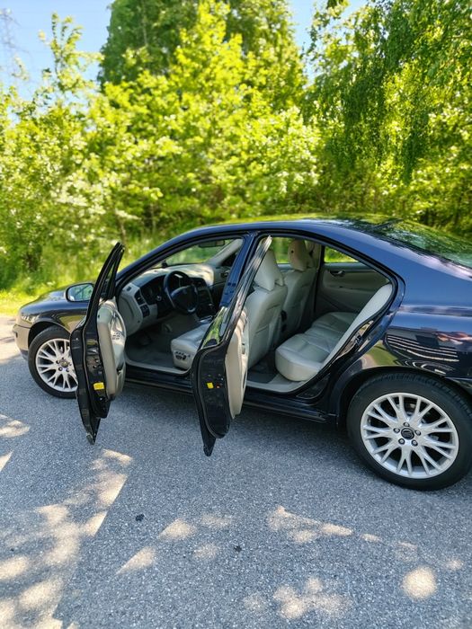 Volvo S60 2.4 D5