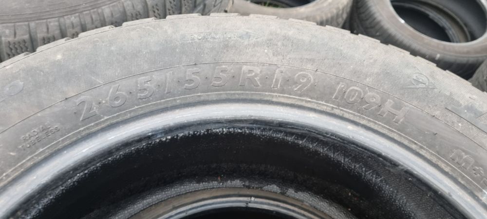 Opony zimowe Dunlop 265/55R19 109H