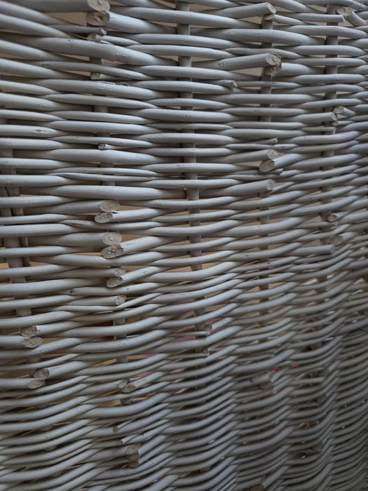 Parawan rattan biały