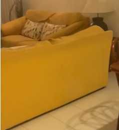 2 Sofás Cama Amarelos