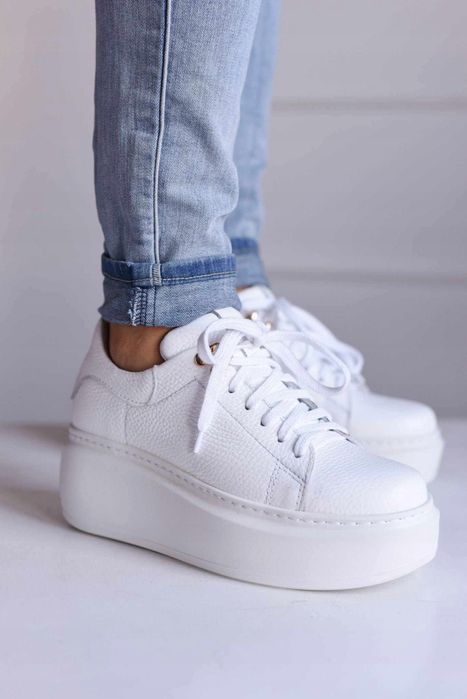 Skórzane sneakersy damskie białe R 40