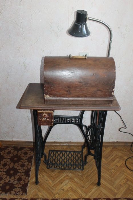 Антикварная швейная машинка Singer 1906 год