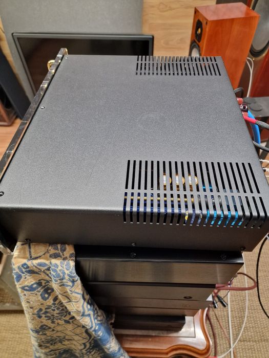 Electrocompaniet EC1 2