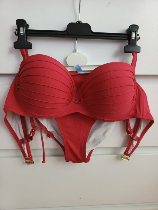 Купальники різні