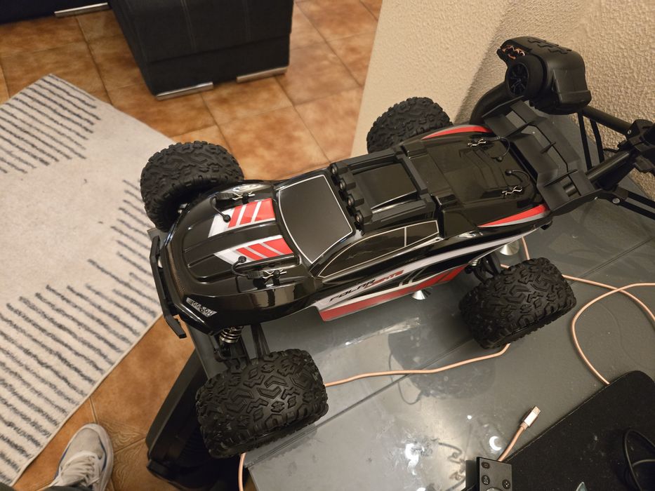 Carro rc escala 1/8
