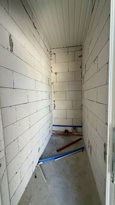 Оренда комерційного приміщення 300 м²  50 кВт 12 сотих КРЮКІВЩИНА Балукова Київ 6км Тарасівка  склад виробництво офіс