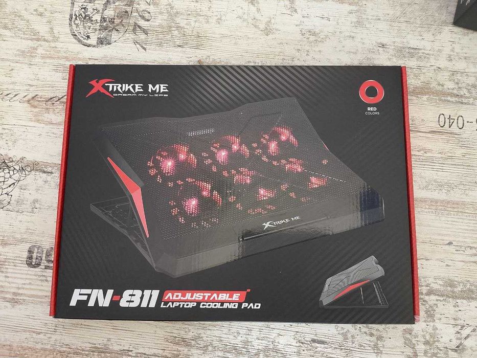 Охладитель для ноутбука до 17 дюймов Xtrike Me