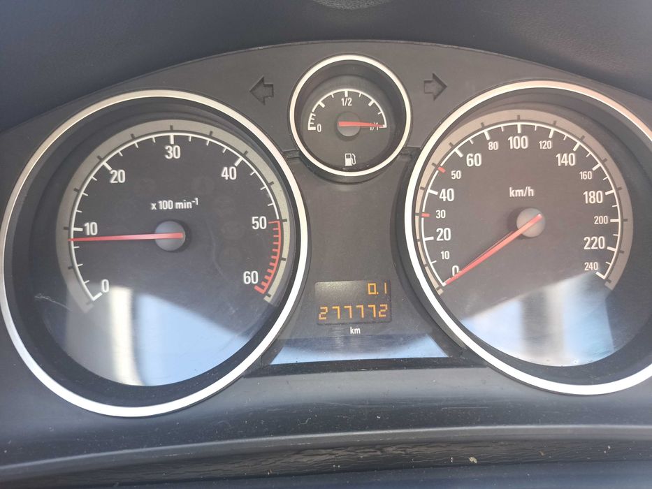 Opel Astra H, 1,3 дизель, Опель Астра Н в рідній фарбі