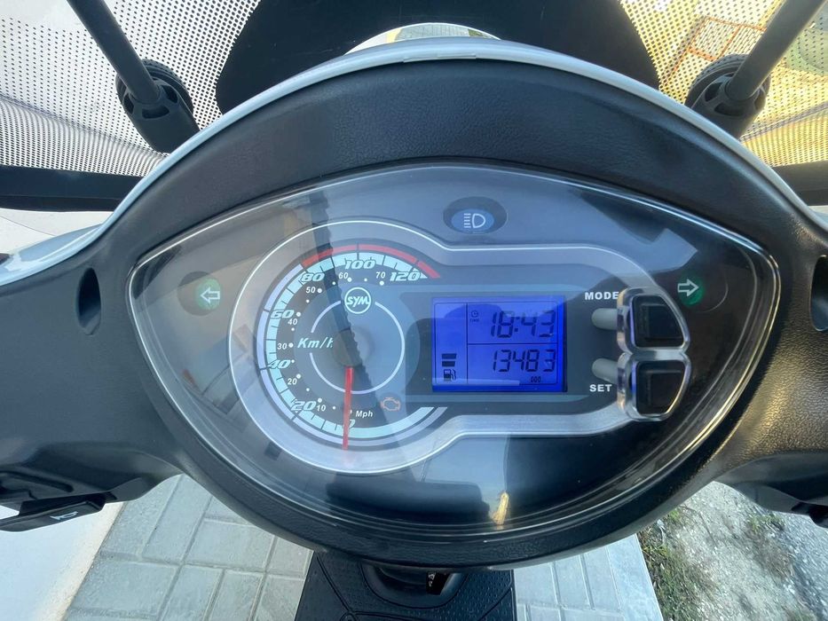 Mota SYM 125cc Cargo