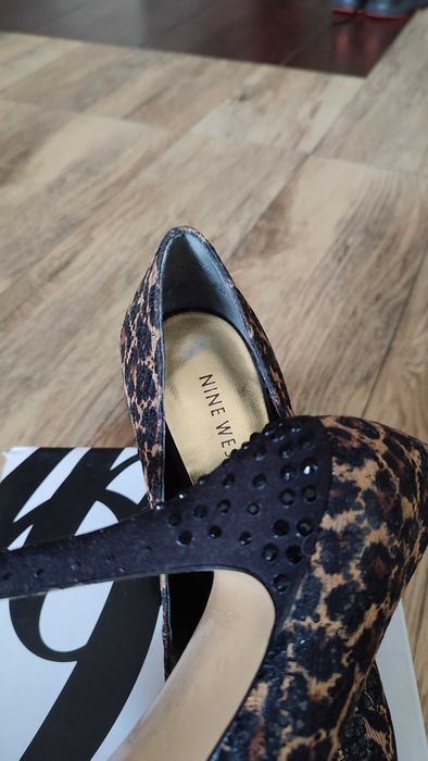 Szpilki NINE WEST peep toe roz. 38 panterka