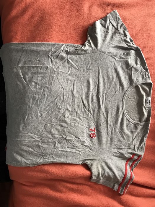 T-shirt 1€ aproveitem para evitar mudanças pesadas