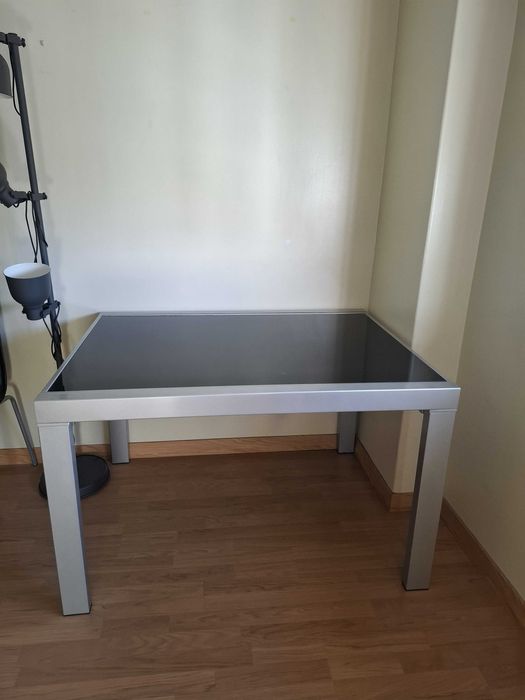 Mesa de cozinha extensível e 6 cadeiras