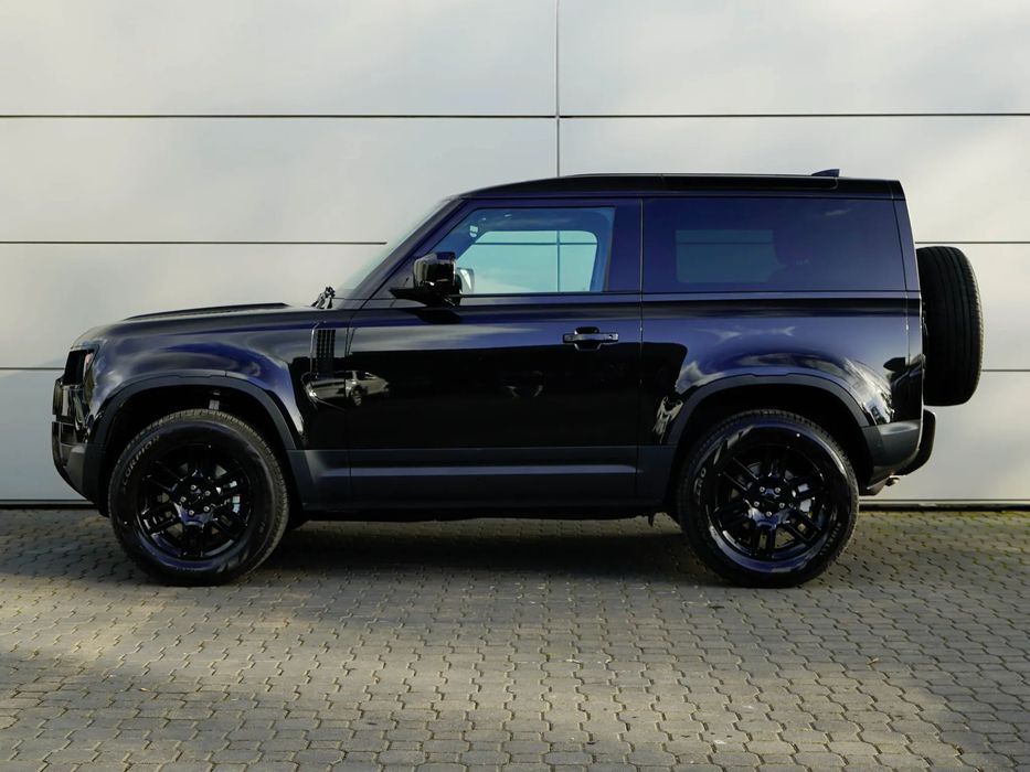 Land Rover Defender 3.0D I6 200 PS AWD Auto S 90