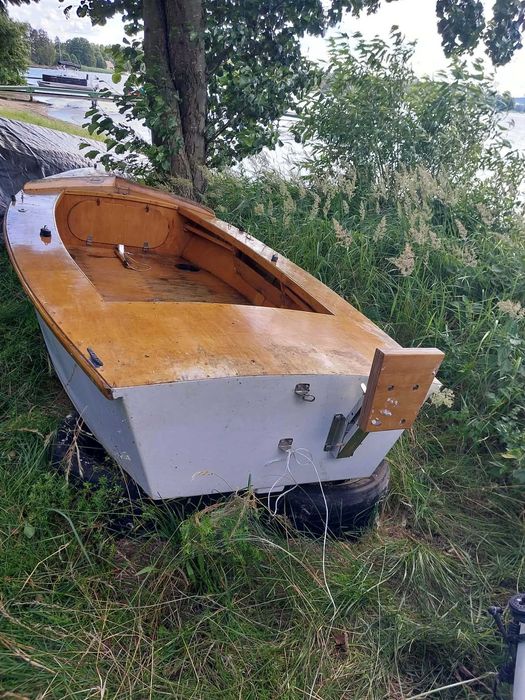 Sprzedam łódkę 3,8m