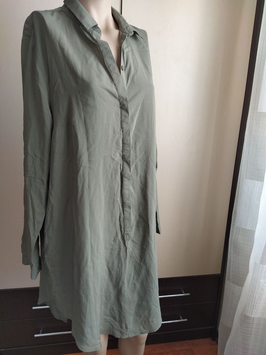 Платье-рубашка H&M, р.44, хаки, новое