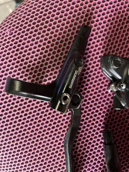 Klamki hamulcowe i docisk shimano . Na części