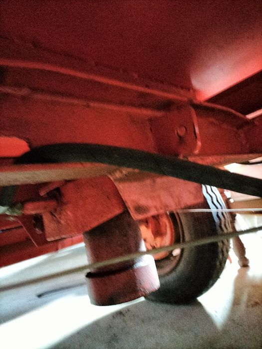 Reboque Herculano com matrícula