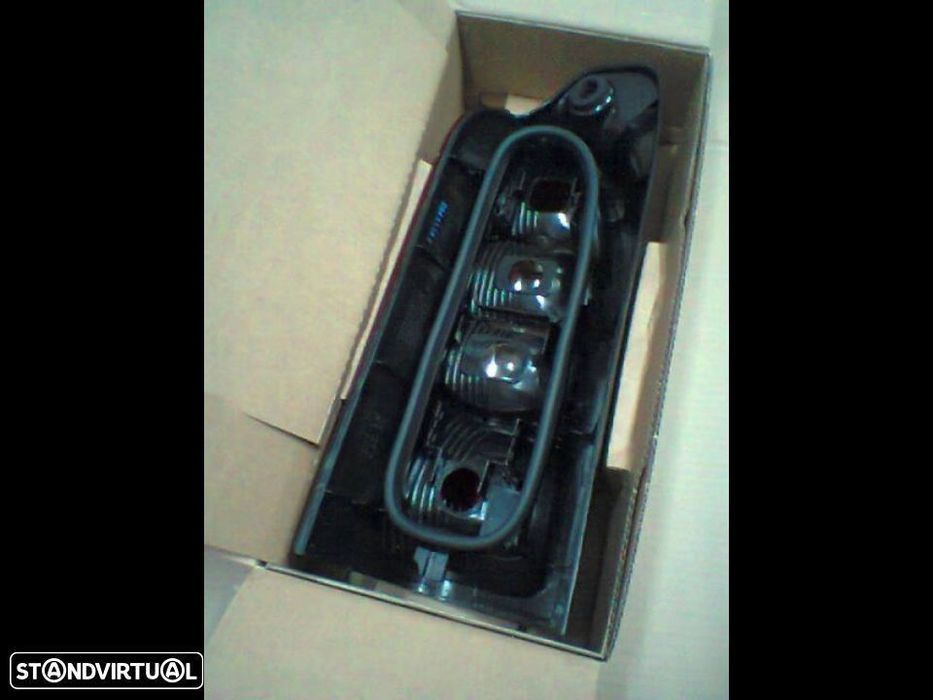 Farolins de trás Renault Master 2003-2010 NOVOS