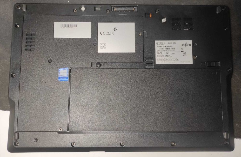 Ноутбук для работи Fujitsu E5510 i5-10210U 16GB SSD128Gb