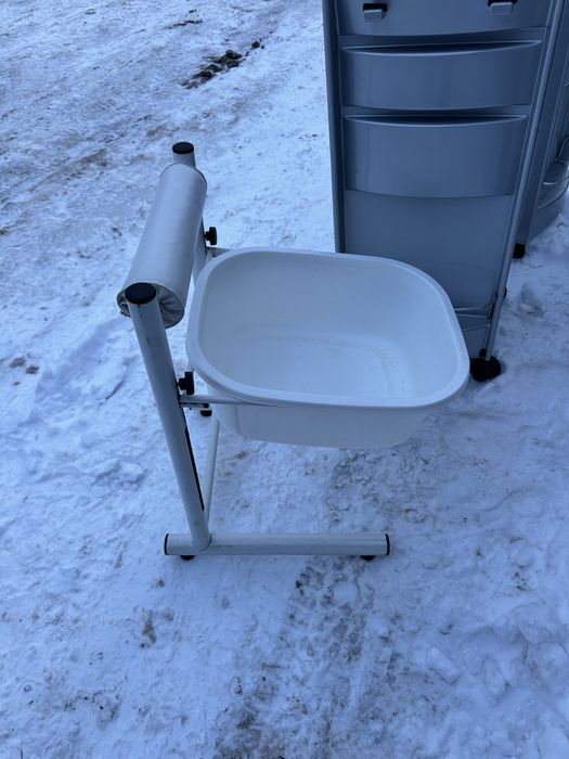 Тележка для косметолога,педікюра