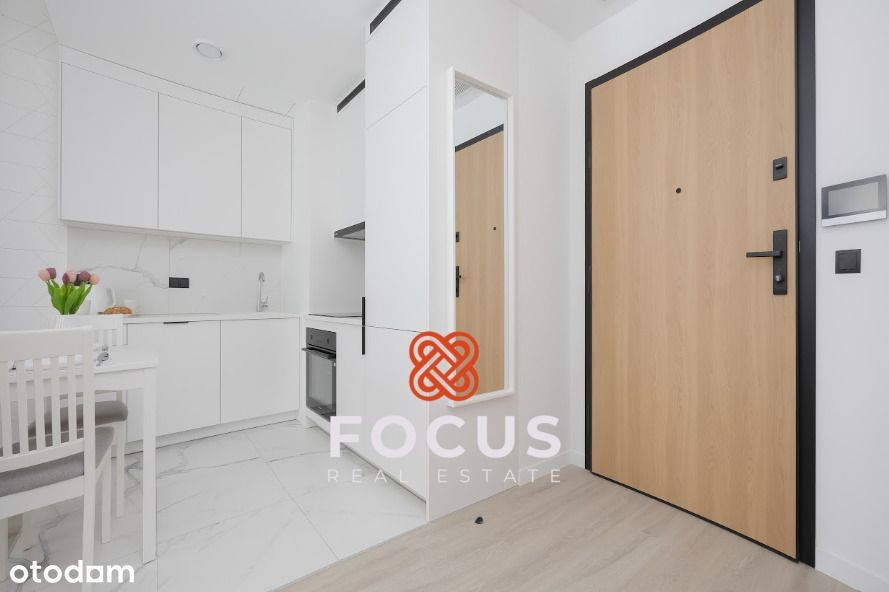 Luksusowy 2-pok. Apartament w Towarowa Towers