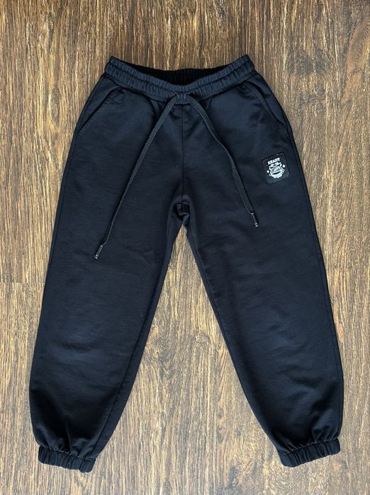 Спортивні штани для дівчинки ріст 128