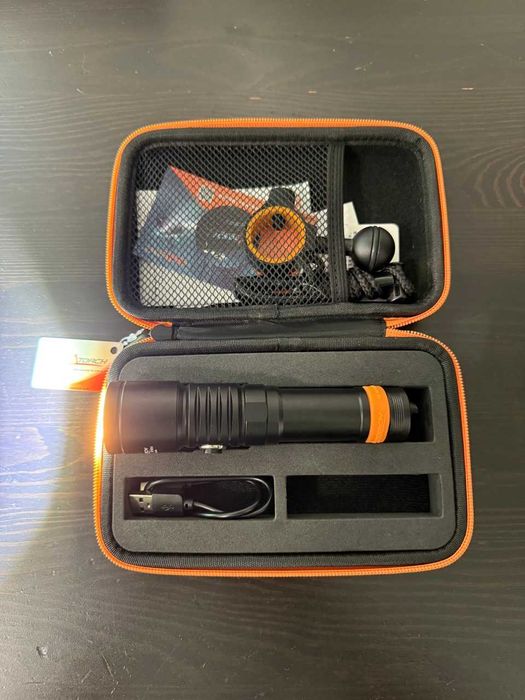 Foco de video Subaquatico 2