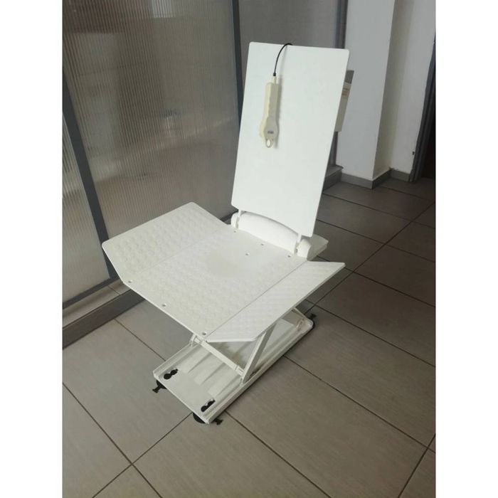 Podnośnik wannowy aquatec beluga