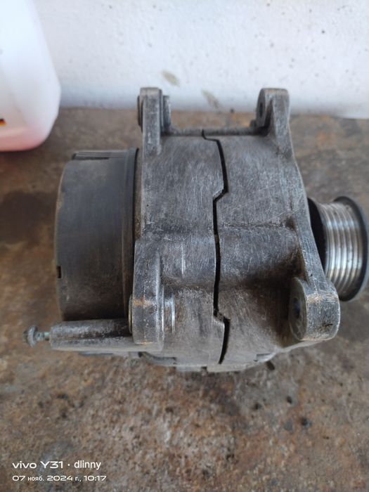 Генератор на автомобіль Т 4