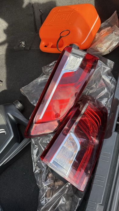 Farois traseiros Renault Megane