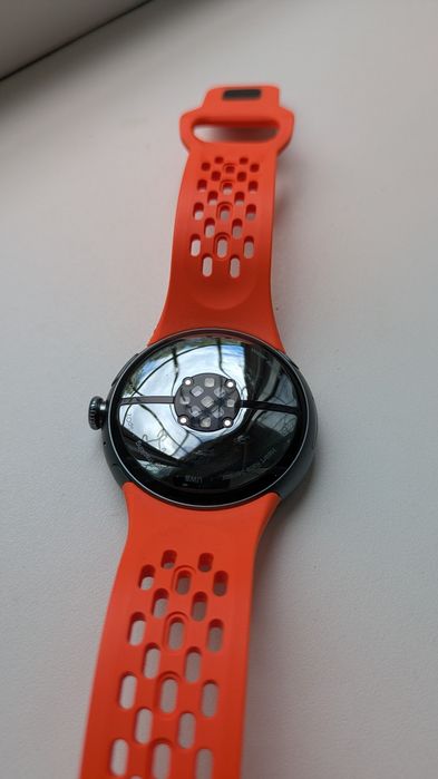 Google Pixel Watch 3 (45mm) Matte Hazel Aluminum Case