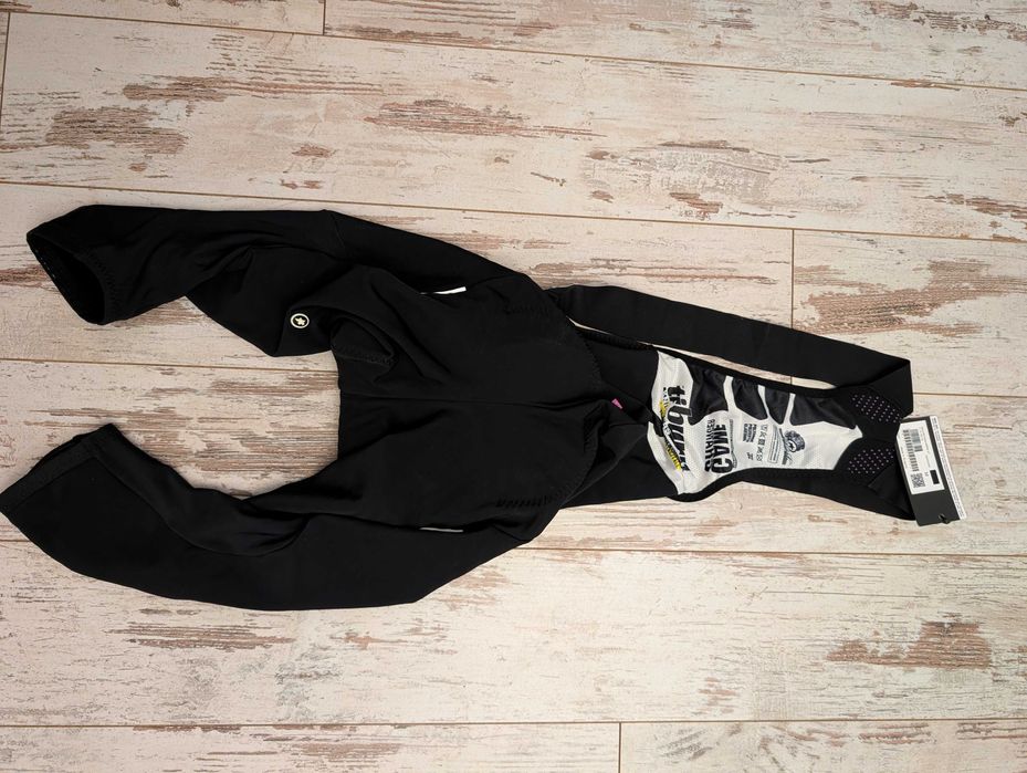 Assos T.tiburuShorts Spodenki 3/4