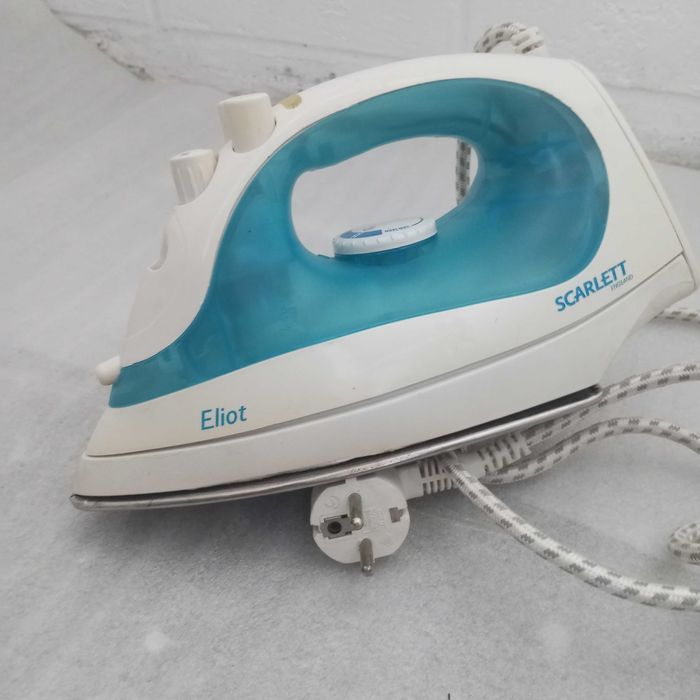 Утюг Scarlett б/ у