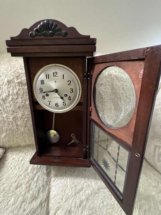 Relógio de parede antigo