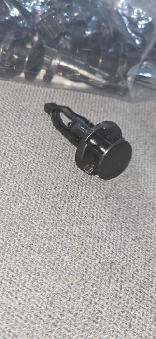 Clipes/Pin capô/pára-choques