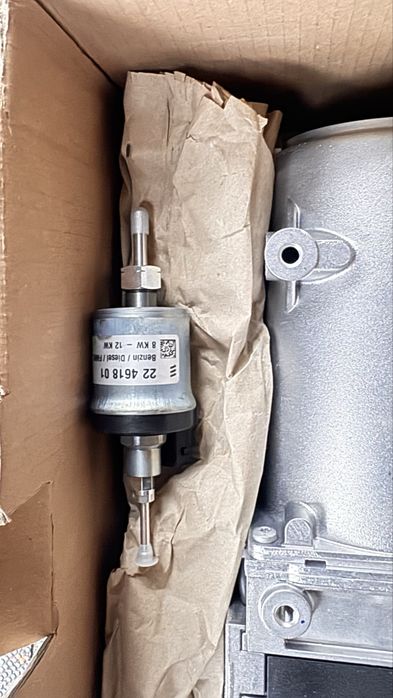 Автономный обогреватель Eberspacher HYDRONIC М 2  12 ват 24в