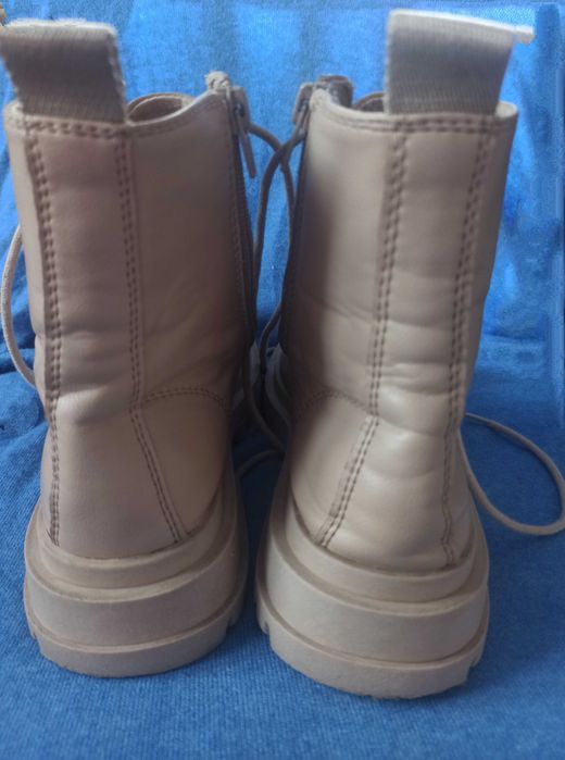 Ботинки для дівчини Zara