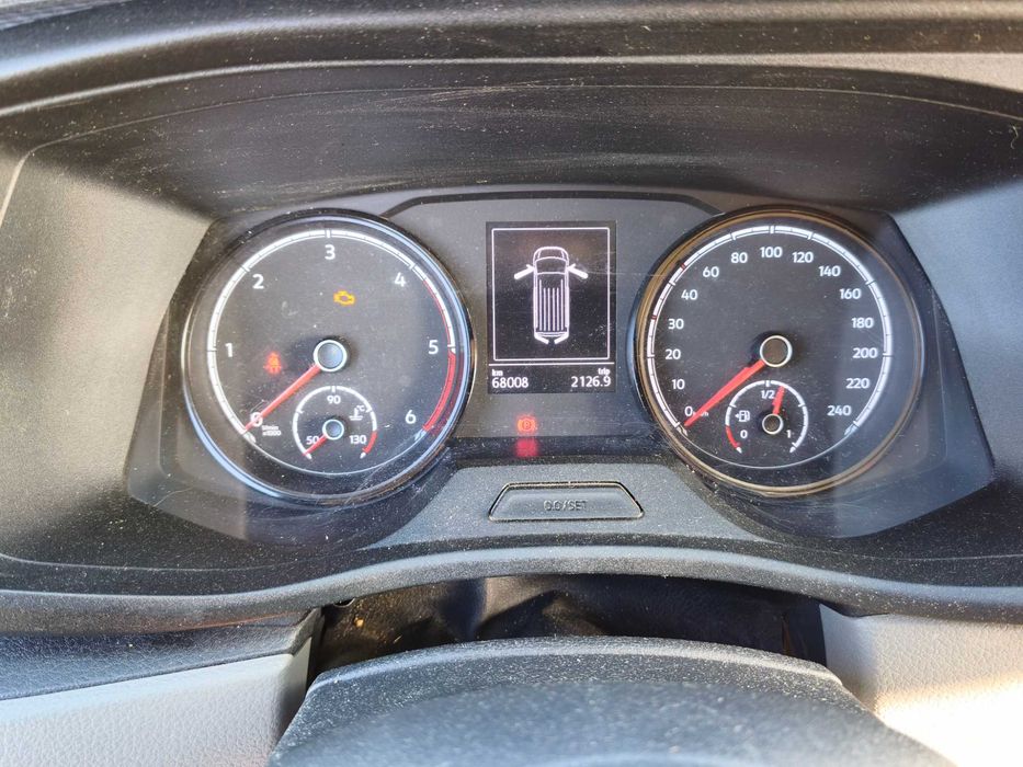 Volkswagen Transporter T6 (2021) | 68.000 km | Pronta para Conversão Camper | Sistema Victron Off-Grid