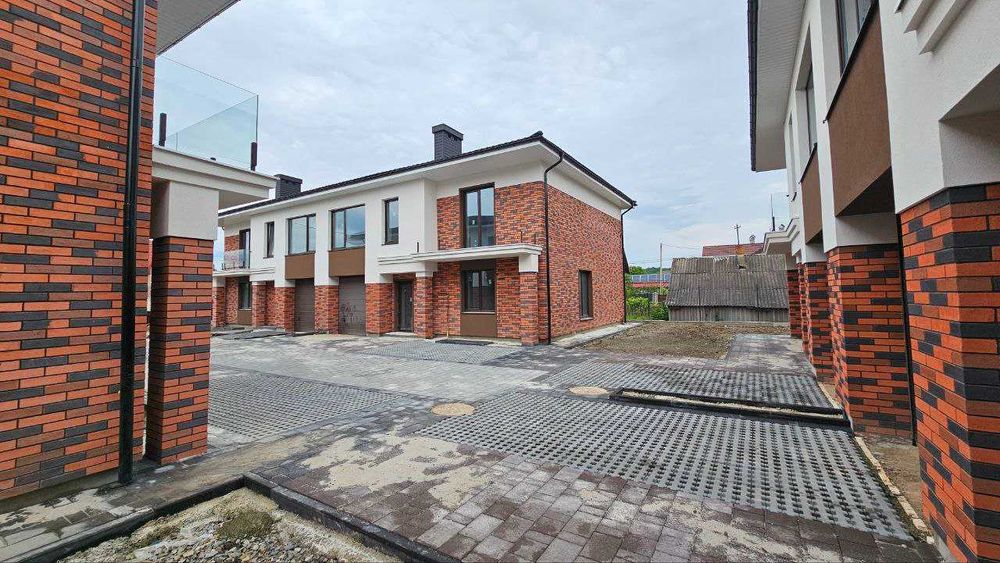 Красивий дуплекс на початку Вовчинців, 138м, готовий до ремонту, гараж