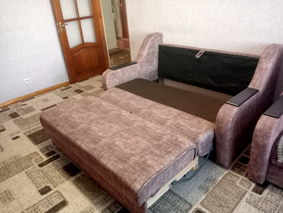 Продається розкладний діван