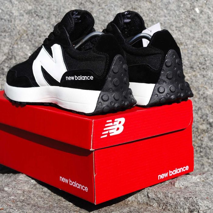 (1527-1738) SALE Кросівки New Balance 327 чорні (38-45) нб nb ню беленс