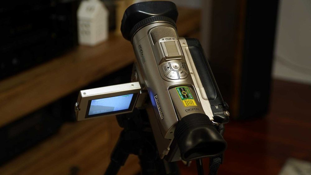 Kamera na kasety MiniDV Panasonic NV-DA1 Sprawna