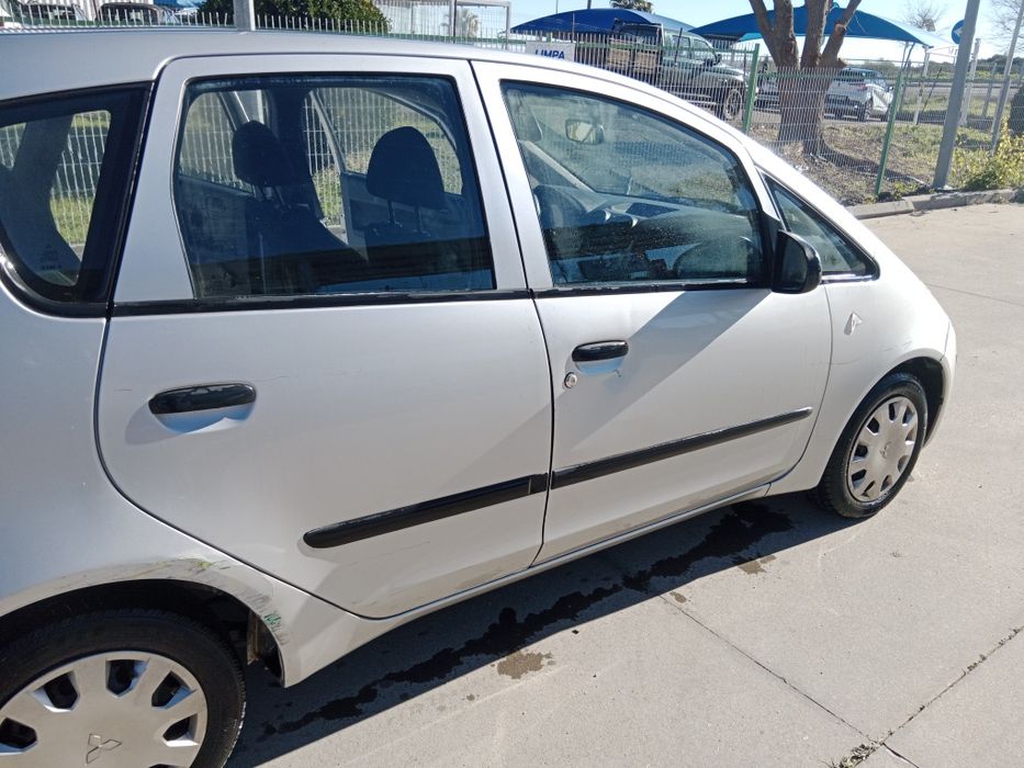 Mistsubish Colt 1.1 2008