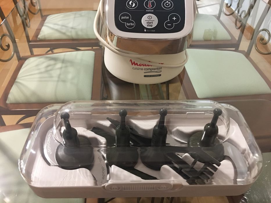 Robot cozinha da moulinex como novo