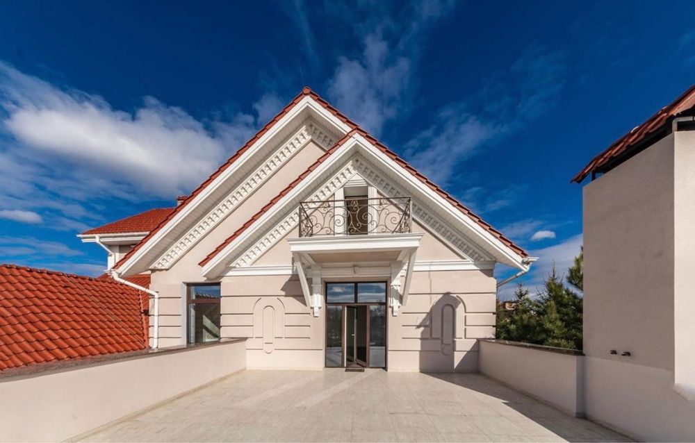 Будинок с. Вишеньки, котеджне містечко «Золоче», “Zoloche”