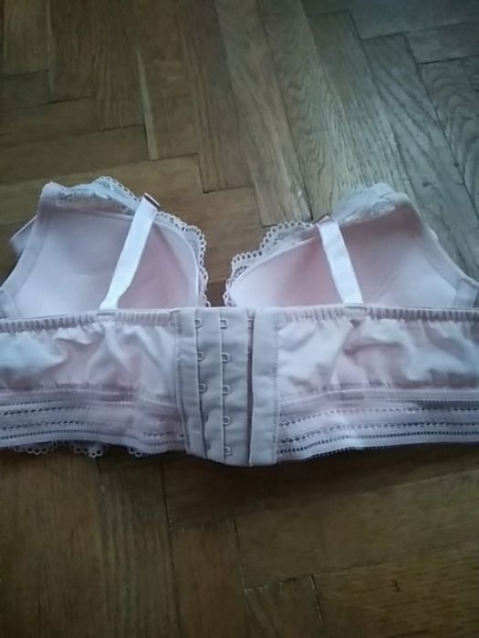 Бюстгальтер ніжно рожевий
