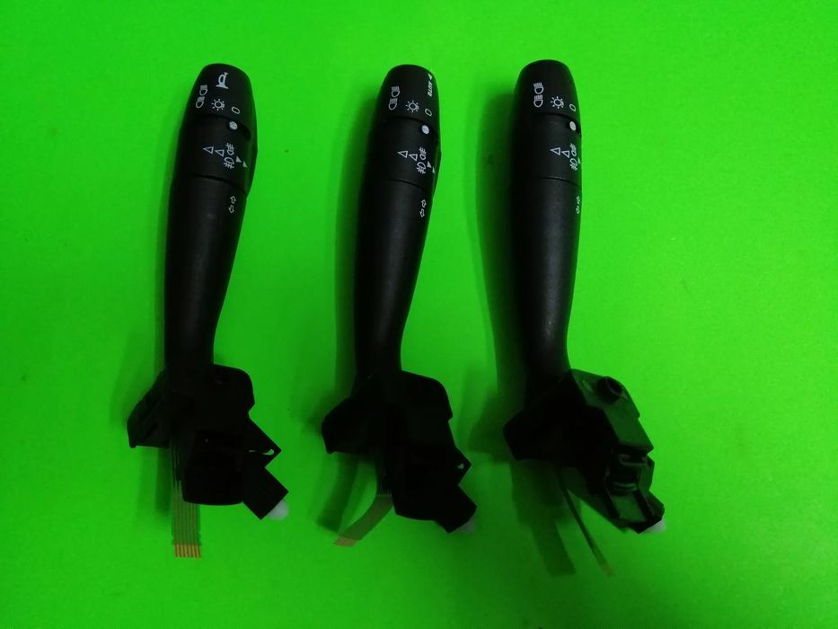 Manete Interruptor luzes e piscas Citroen Berlingo e Peugeot 206 307