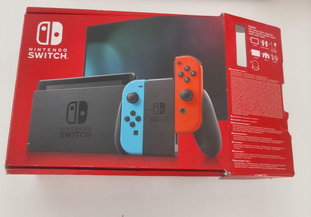 Konsola Nintendo Switch 1 + dodatki